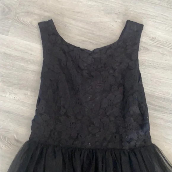 Adorable little black dress size  medium - Picture 3 of 9
